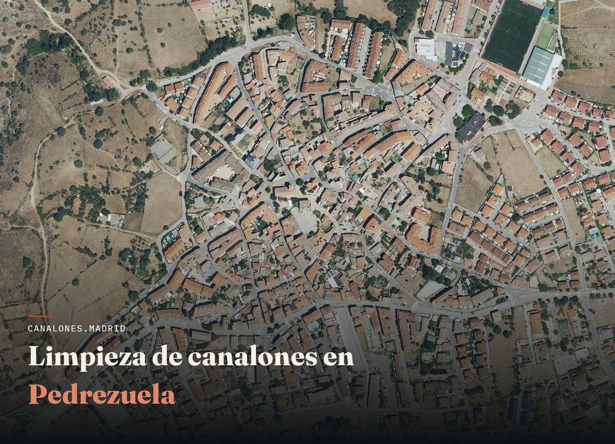 Vista aérea de Pedrezuela, zona de servicio de canalones.madrid para la limpieza y el mantenimiento de canalones, en la Sierra Norte de Madrid.